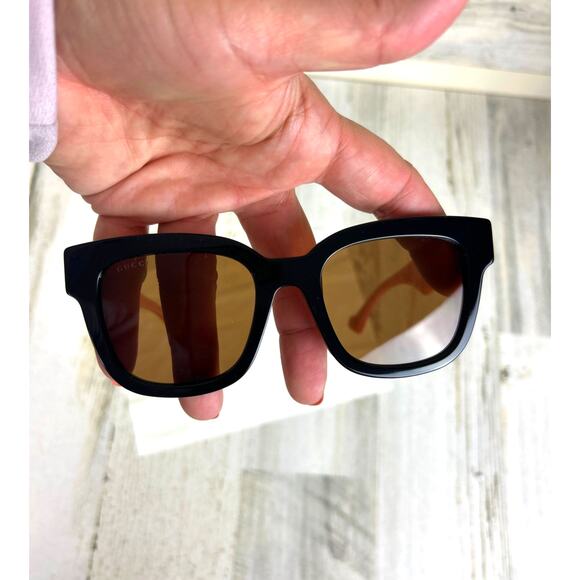 Gucci Women’s GG0998S 005 Black Pink Square Oversized Designer Sunglasses NWT - Picture 3 of 10